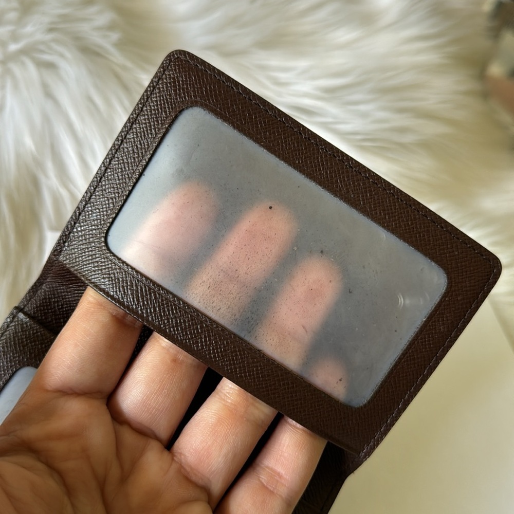 SOLD🎉🎉🎉LOUIS VUITTON Damier Ebene Porte 2 Cartes Vertical Card Holder - Picture 10 of 17